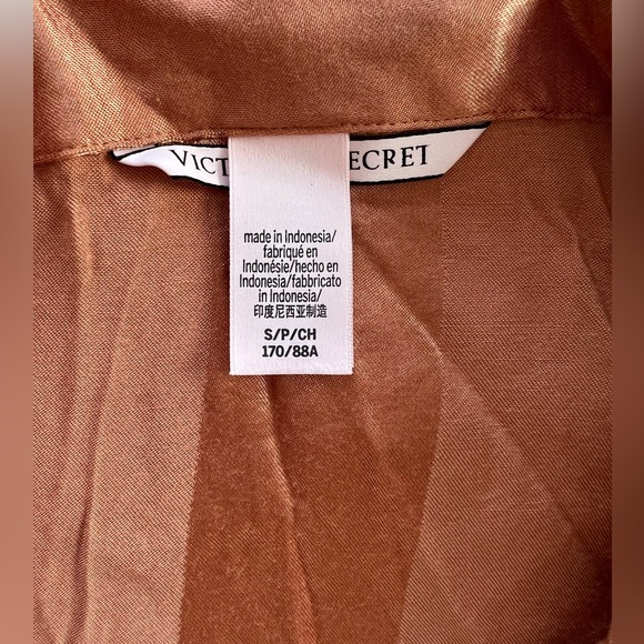 Victoria’s Secret lounge set / PJ set - Picture 6 of 6